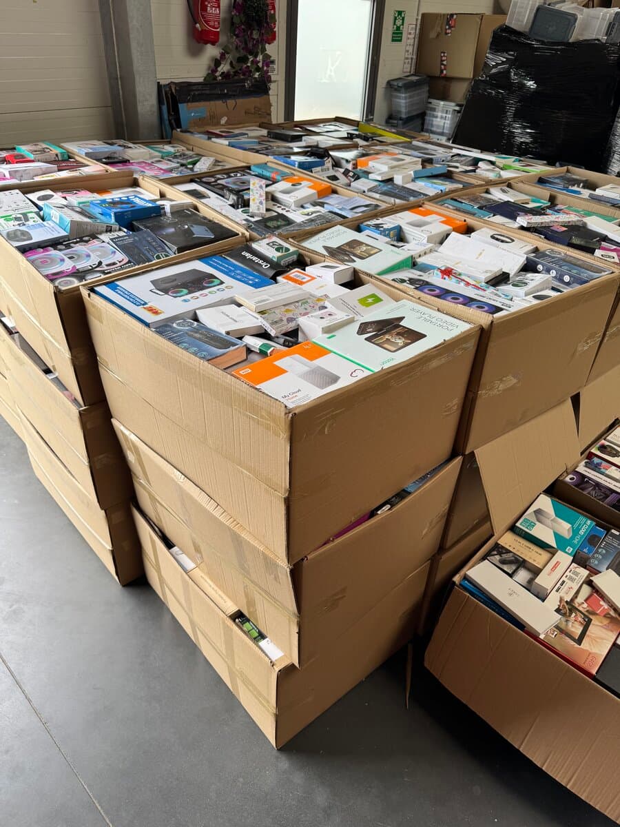 إلكترونيات وحاسوب